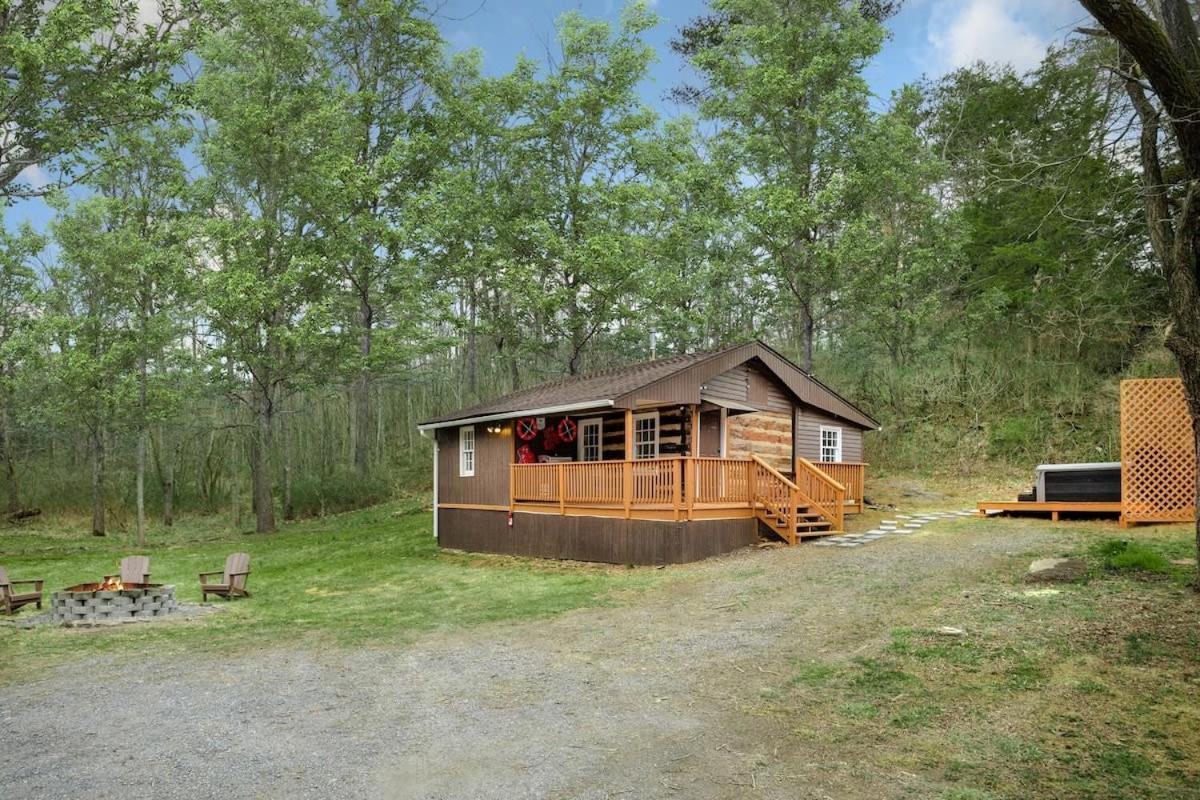 Creekside Cabin W Hot Tub, Fire Pit, Grill, Wifi! Basye Kültér fotó