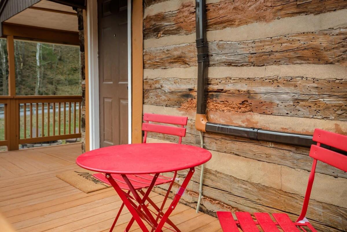 Creekside Cabin W Hot Tub, Fire Pit, Grill, Wifi! Basye Kültér fotó